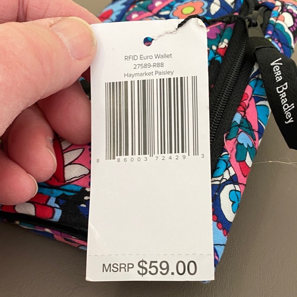 NWT VERA BRADLEY FLORAL WALLET - Picture 4 of 4